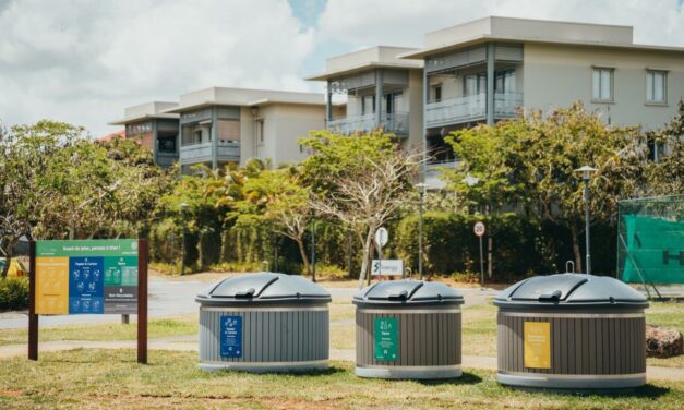 Sorting bins equipped with an IoT sensor in Moka
