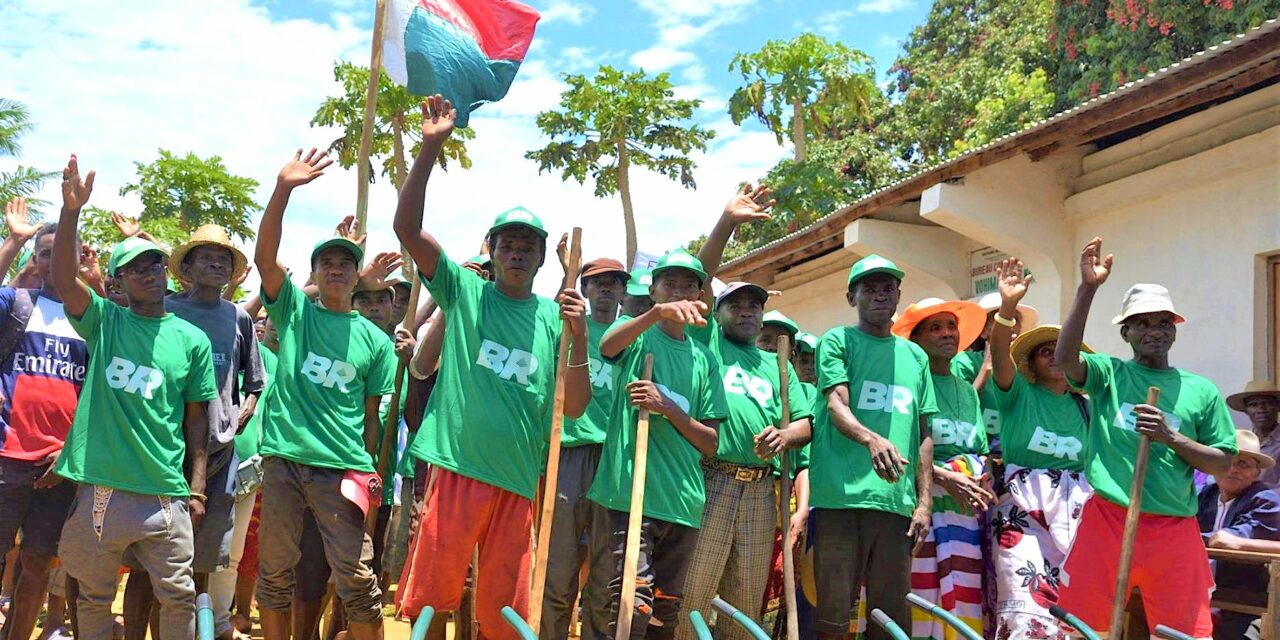 “Bâtir la République” à Madagascar par des actions de développement
