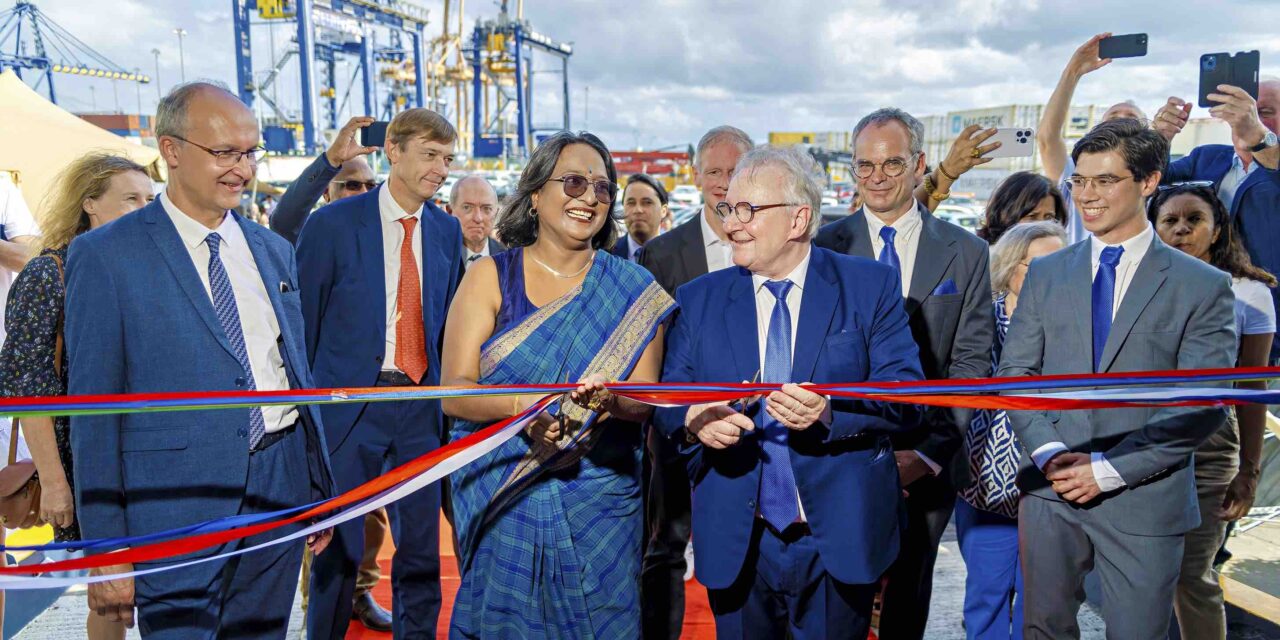 RIOU OCEAN GLASS inaugure son usine ultra moderne