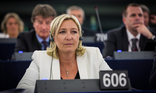 Affaire Le Pen : les Mahorais privés de leur candidate préférée