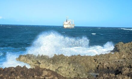 Naufrage : risque de marée noire dans la Mer d’Emeraude ?